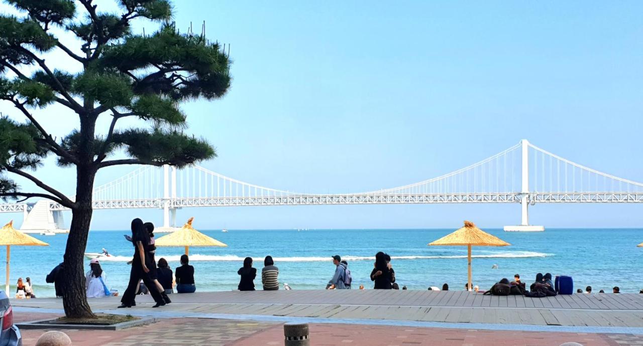 בוסאן Holiday Apt Gwangan Beach מראה חיצוני תמונה