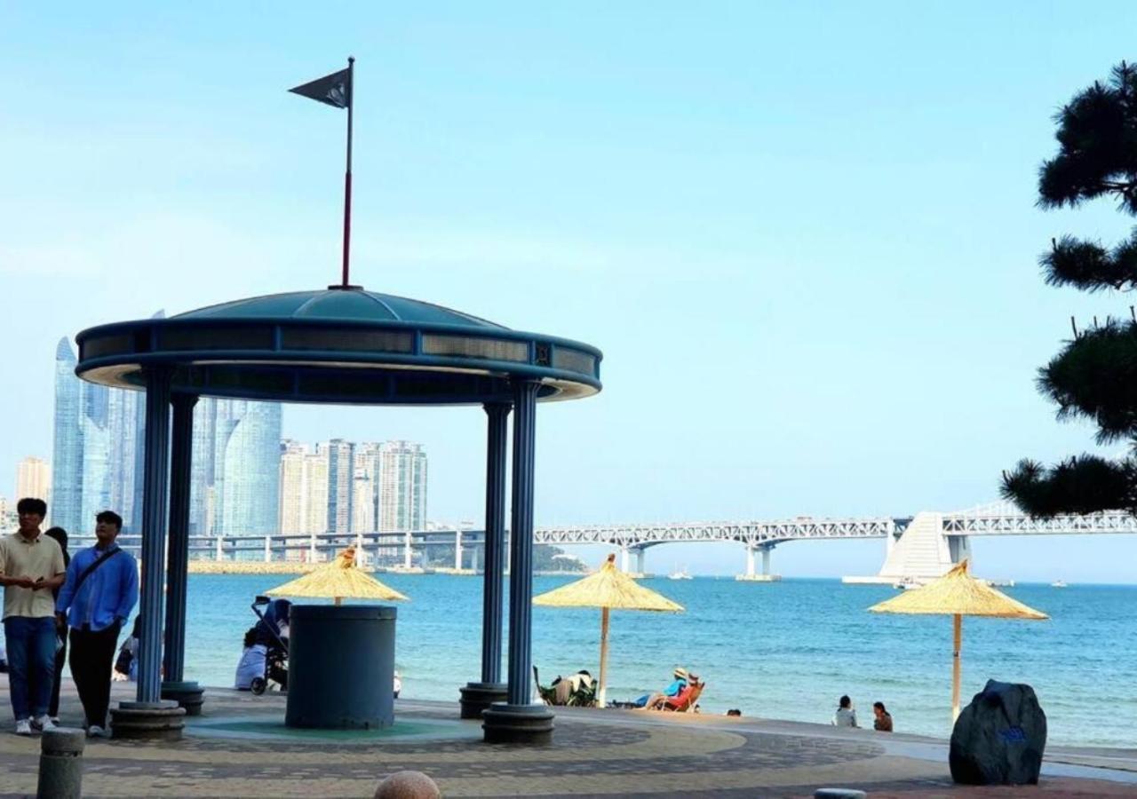 בוסאן Holiday Apt Gwangan Beach מראה חיצוני תמונה