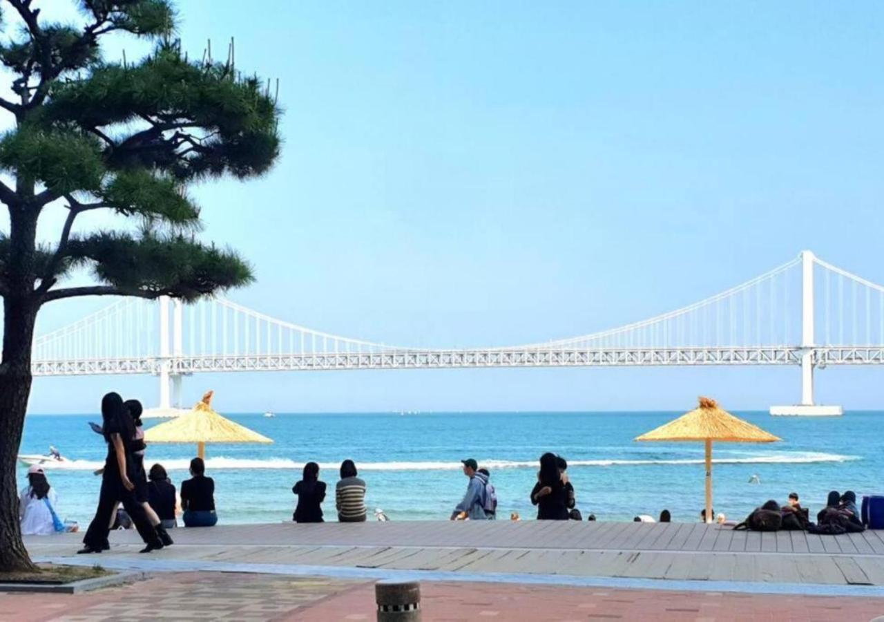 בוסאן Holiday Apt Gwangan Beach מראה חיצוני תמונה