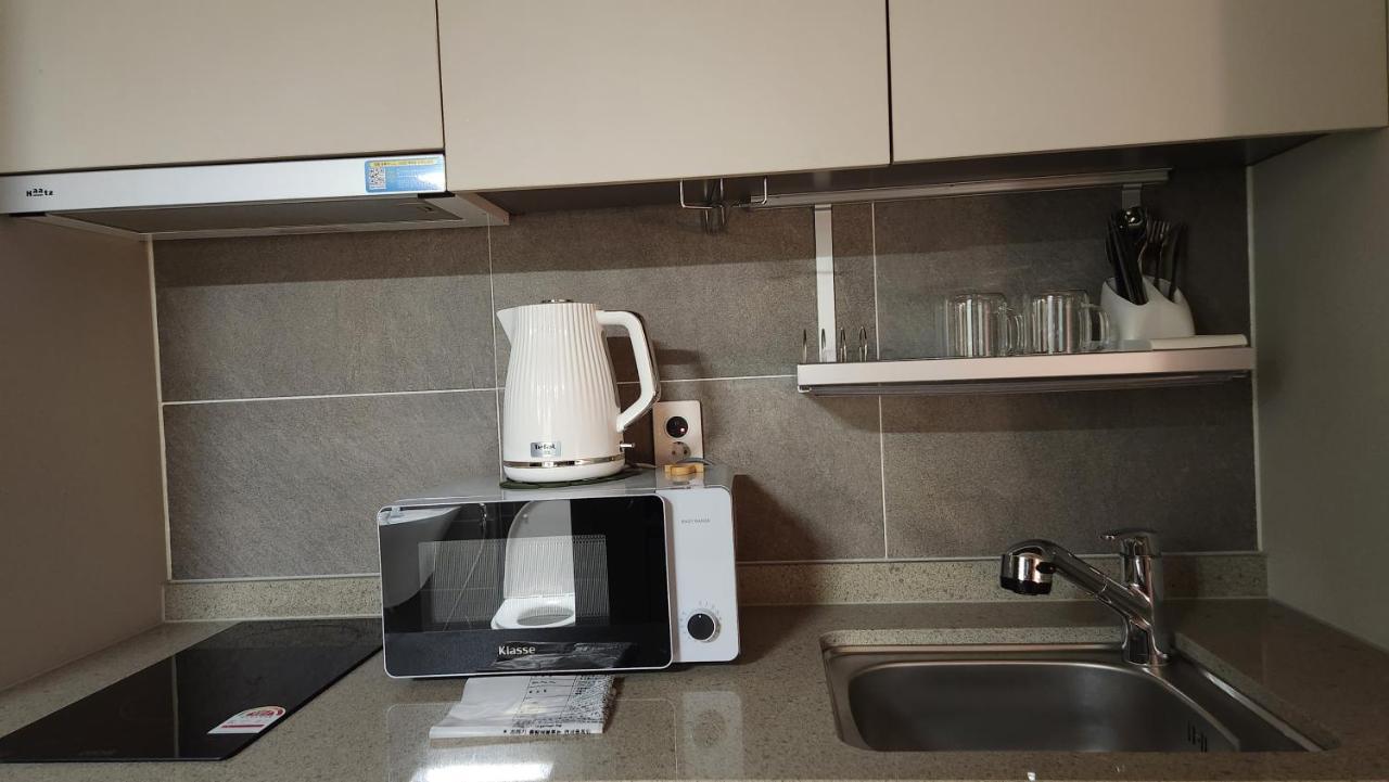 בוסאן Holiday Apt Gwangan Beach מראה חיצוני תמונה